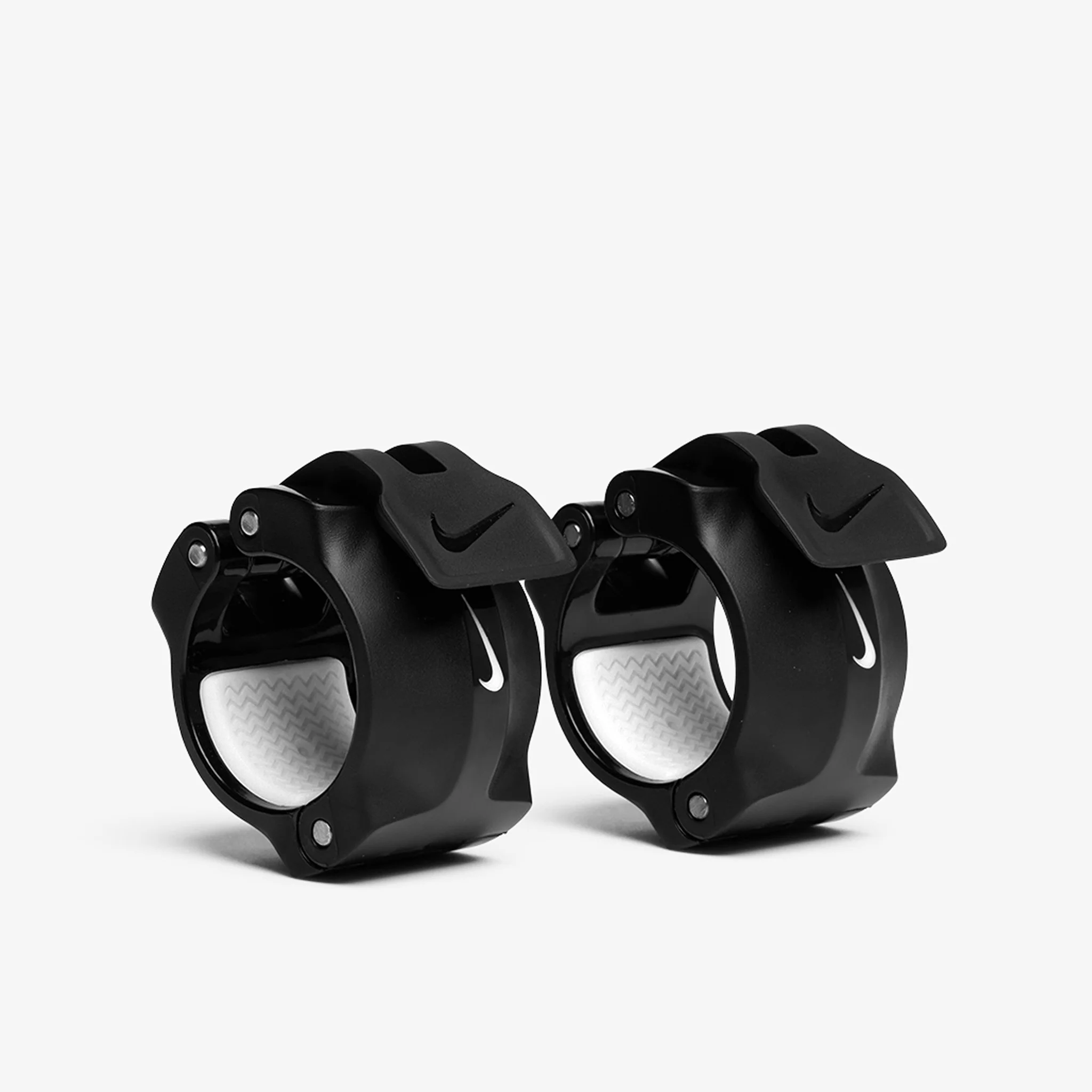 Nike Barbell and 'Bred' Grind Plate Set - Image 5